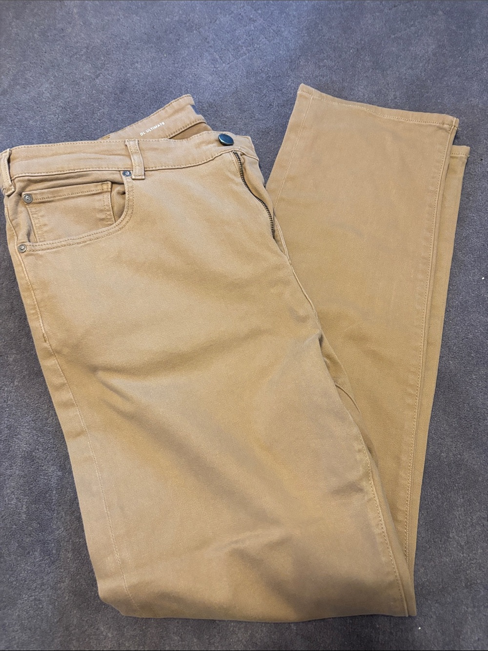 DL1961 Men's Tan Chino Pants